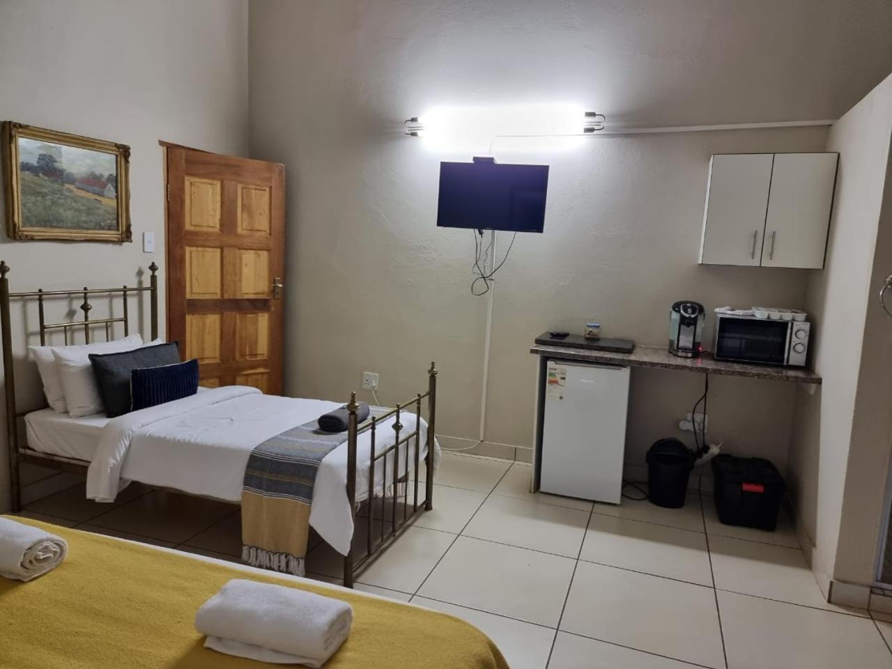 Tzaneen White House Lodge ภายนอก รูปภาพ